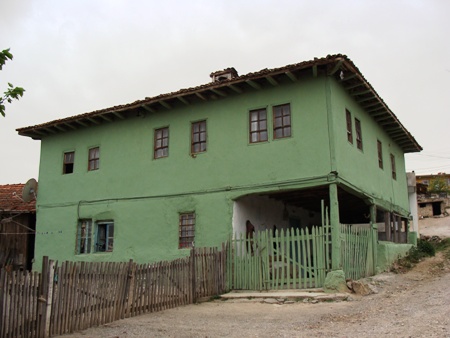 Veyselgilin Evi