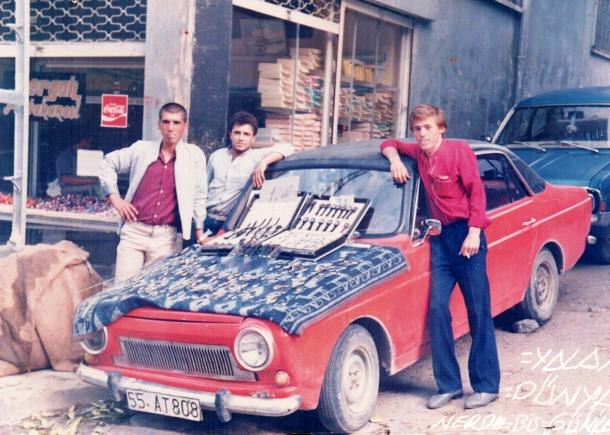 1985.jpg