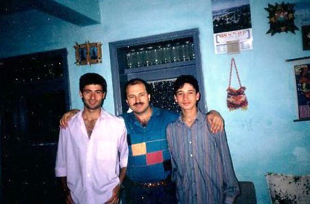 Carsamba 1995 Elvan, Erhan, Mehmet Kabadayi.jpg