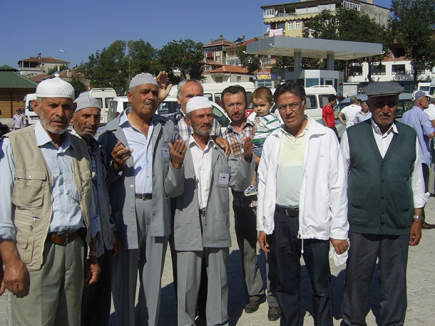 DIGITAL CAMERA